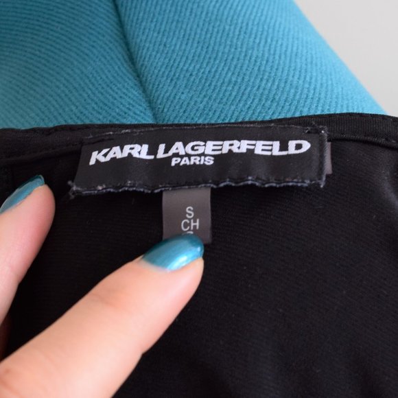 Black Tank Top Pearl Neckline Embellished Chain - Picture 7 of 7